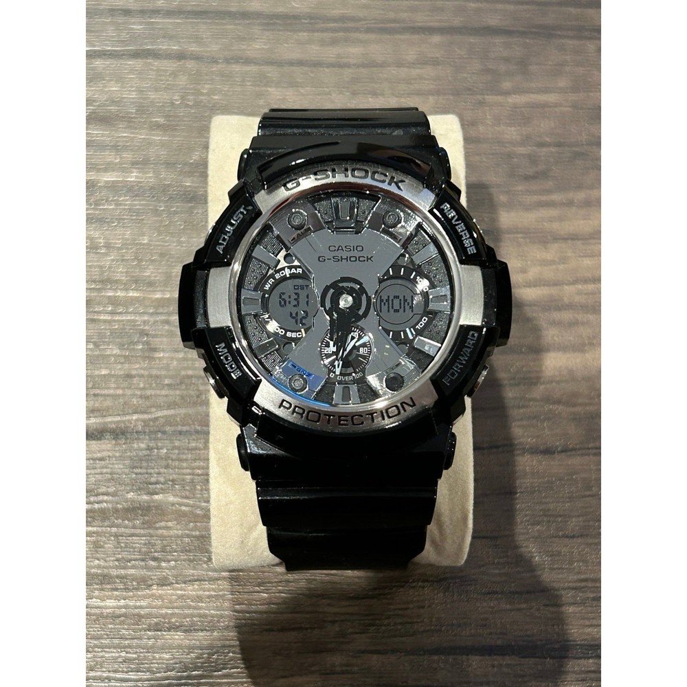 Casio G-Shock 5229 GA-200BW